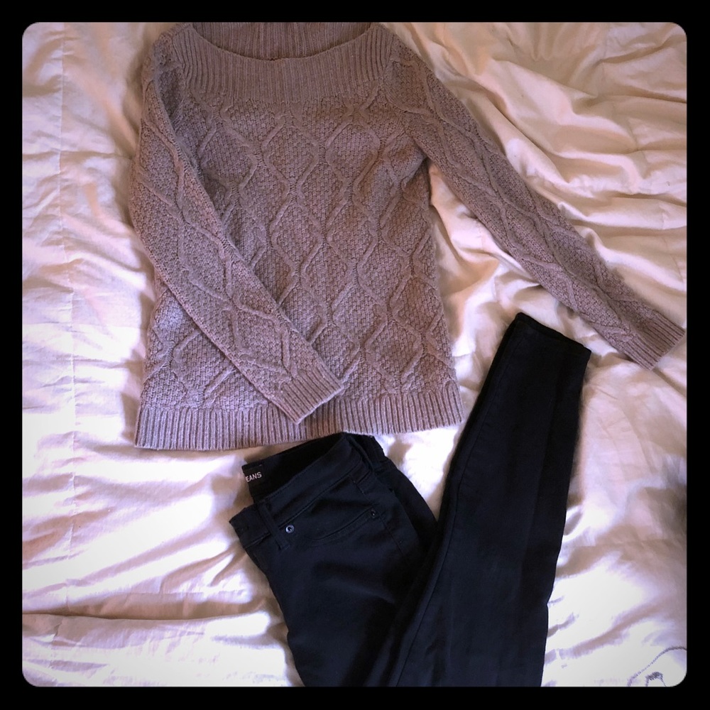 Ann Taylor Loft wool knit sweater, small